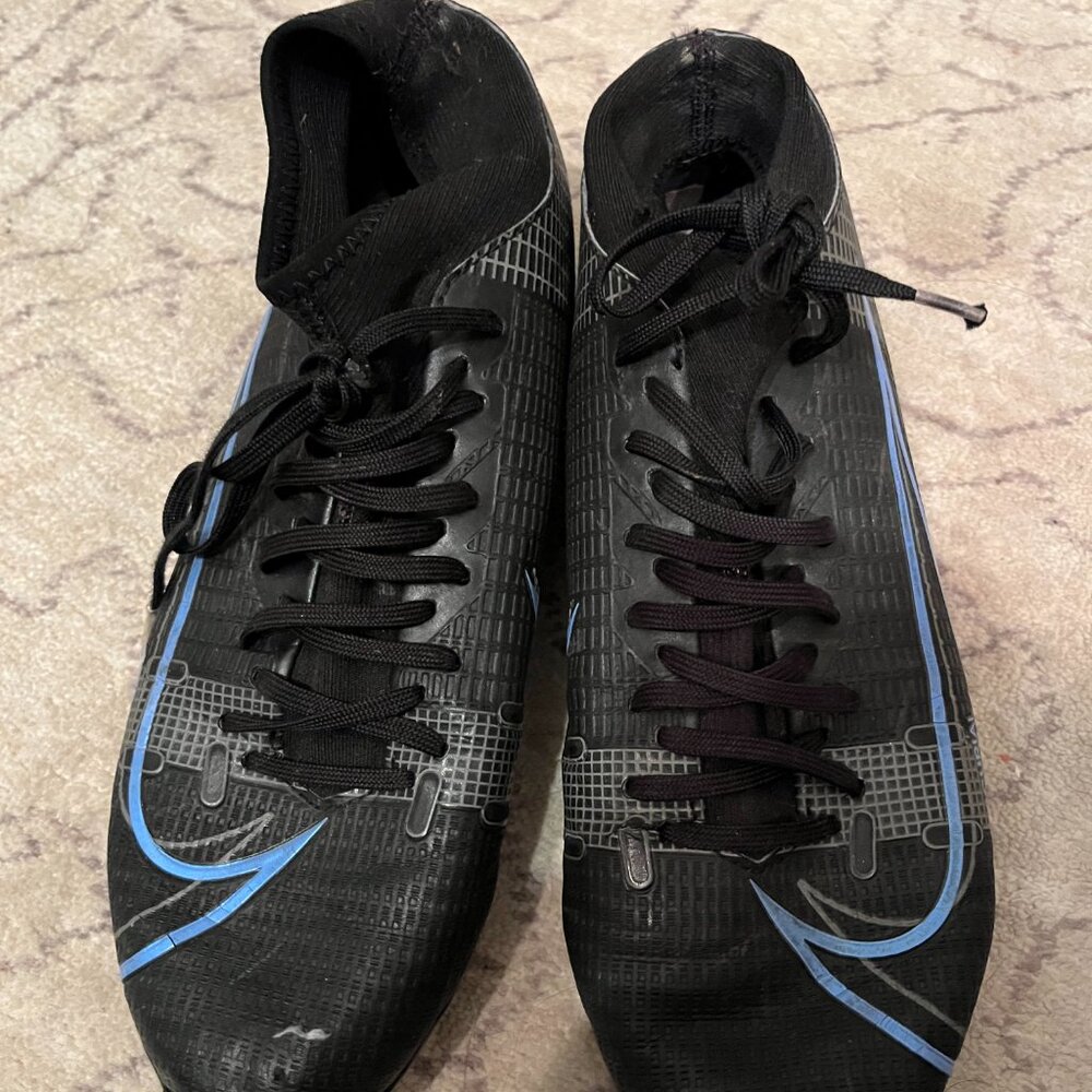 Mercurial Nike Soccer Cleats Size 7‎ Athletic Shoes 💗